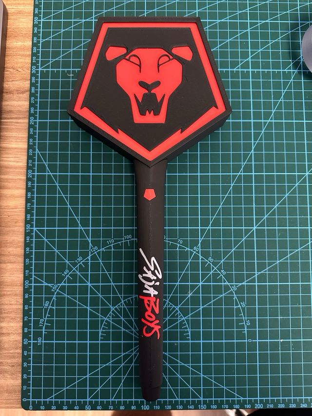 Varita Saja Boys – Guerreros K-Pop