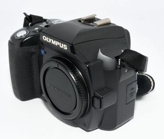 Cámara Olympus E-500 Digital + Lentes 14-45mm y 40