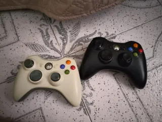 2 Mandos Xbox 360