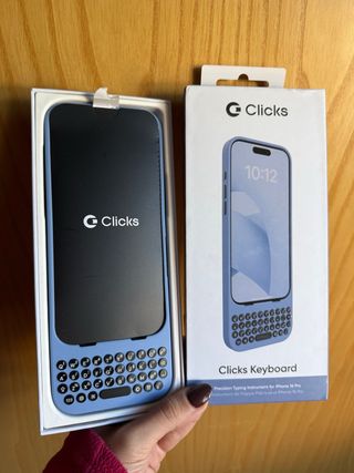 Custodia Clicks Azzurra iPhone 16 Pro