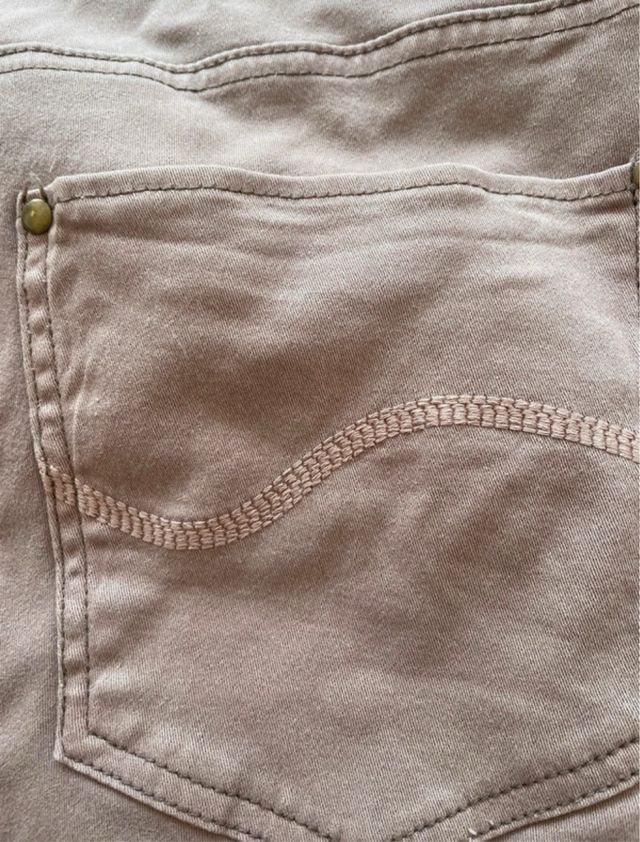 Pantalón gris talla 56