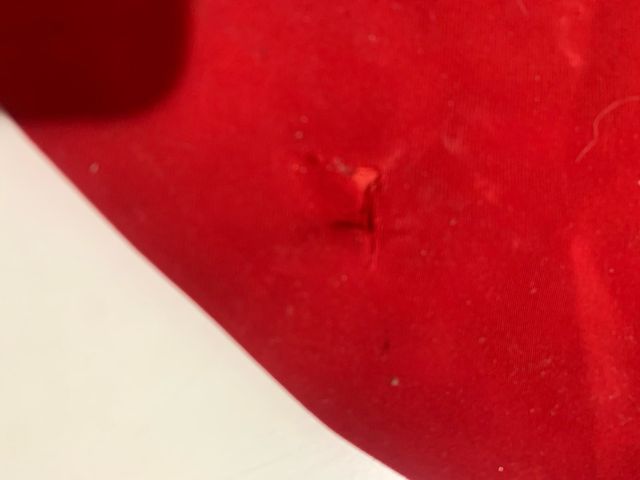 Vestido largo rojo pedrería con cola