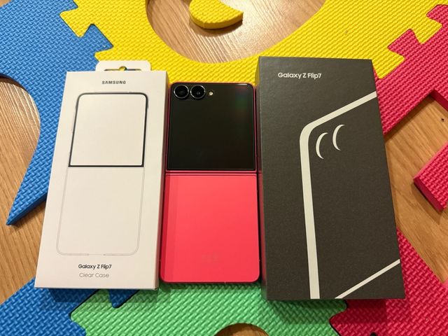 Samsung Galaxy Z Flip7 256Gb Rosso come nuovo