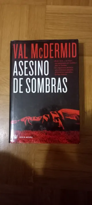 Asesino de sombras (NOVELA POLICÍACA) (Spanish ...