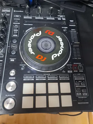 Pioneer ddj rx (nueva)