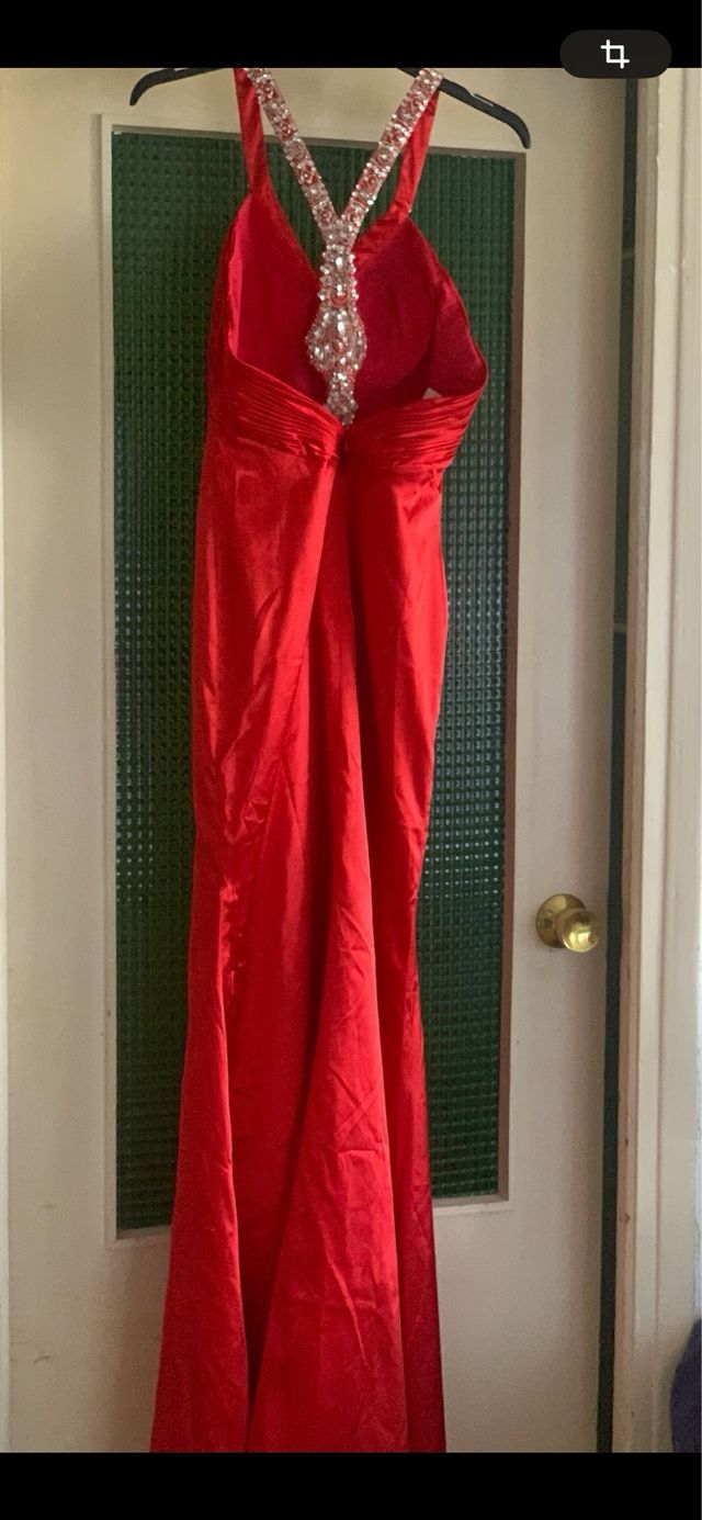 Vestido largo con pedrería