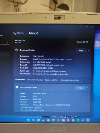 MSI PE62 8RC Portátil Plata