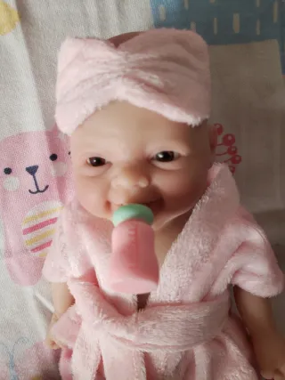 Bebe Reborn con Cerdito