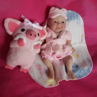 Bebe Reborn con Cerdito