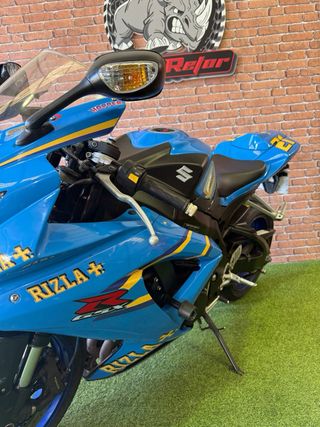 Suzuki GSXR 750 K9