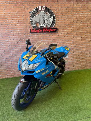 Suzuki GSXR 750 K9