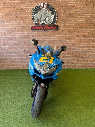 Suzuki GSXR 750 K9