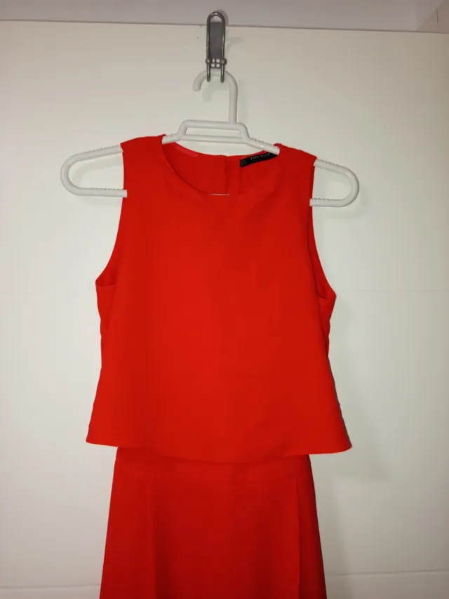 Mono largo Zara rojo