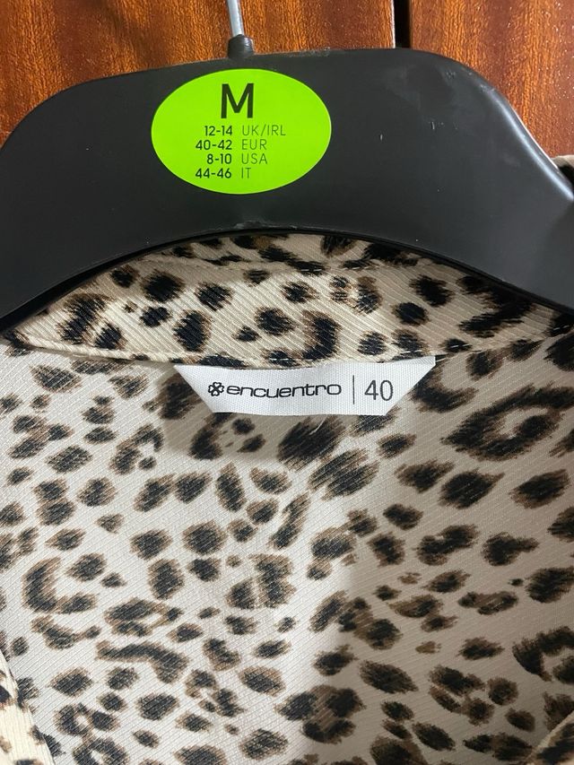 Vestido estampado leopardo talla 40