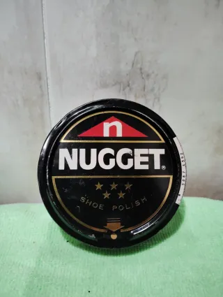 2 Latas Limpia Calzado Nugget Azul y negro.