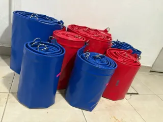 Tela PVC Blu e Rossa Arrotolata