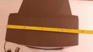 Televisor Sony Trinitron con reproductor VHS