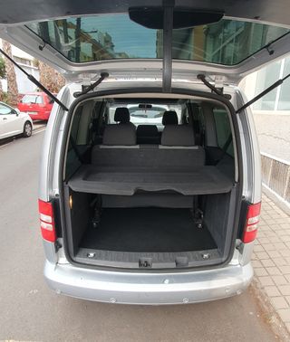 Volkswagen Caddy 2011