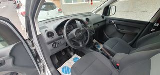 Volkswagen Caddy 2011