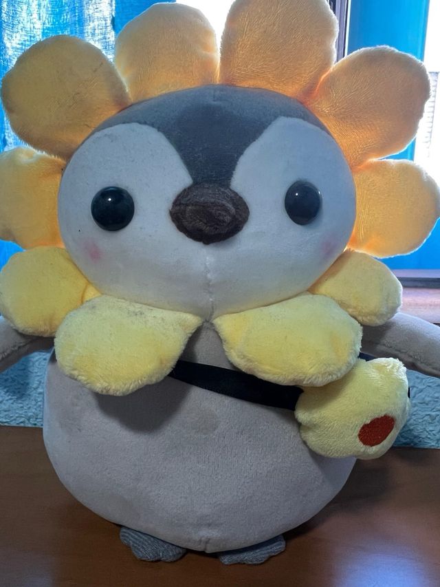 Peluche Pingüino Girasol