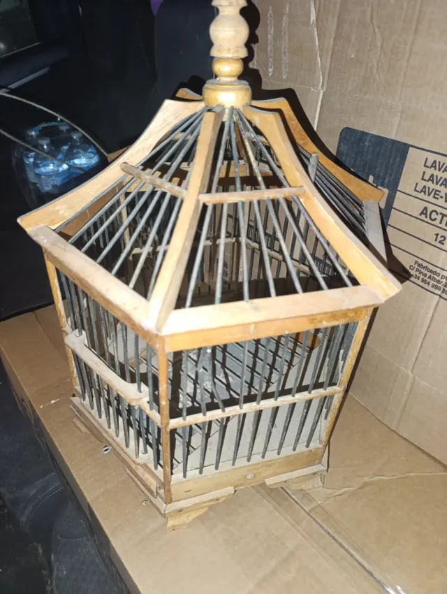 Jaula pájaros vintage madera