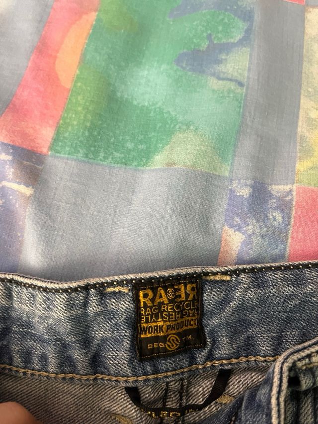 Jeans uomo strappati con patch