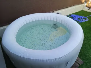 Jacuzzi Lay-Z-Spa inflable gris