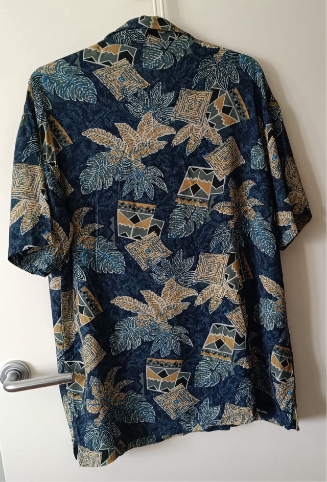 Camisa Bershka Estampada Manga Corta