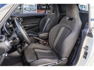 MINI MINI Cabrio John Cooper Works 170 kW (231 CV)