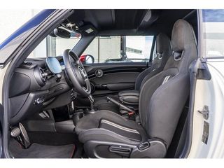MINI MINI Cabrio John Cooper Works 170 kW (231 CV)