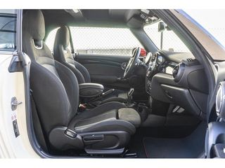 MINI MINI Cabrio John Cooper Works 170 kW (231 CV)