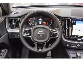 Volvo XC60 T8 R-Design AWD Auto 287 kW (390 CV)
