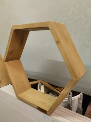 Estantería Hexagonal Estanteria triangular Hann