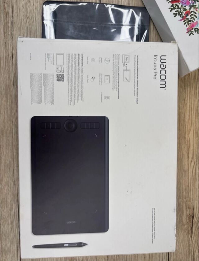 Tavoletta Grafica Wacom Intuos Pro M