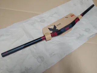 MANILLAR DE CARBONO PARA BICI. SIXPACK VERTIC 785.