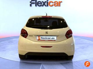 Peugeot 208 5P Signature 1.2L PureTech 60KW (82CV)