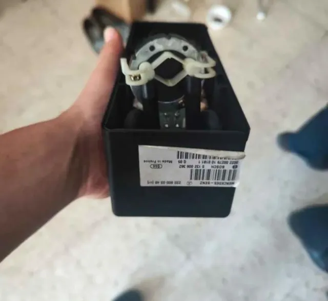 Faros Mercedes S320 CDI derecho en buen estado