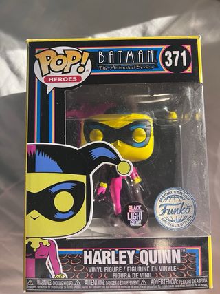 Funko Pop! Harley Quinn 371 Black Light Glow