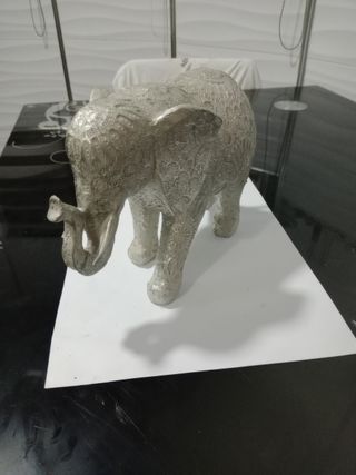 Figura Elefante Plateado Decorativo