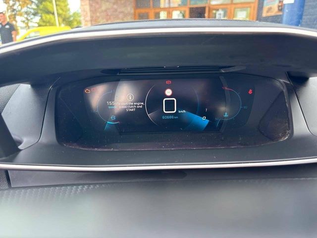 Peugeot 208 BlueHDi 73kW (100CV) Allure