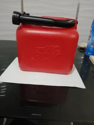 Bidón combustible 5L Rojo