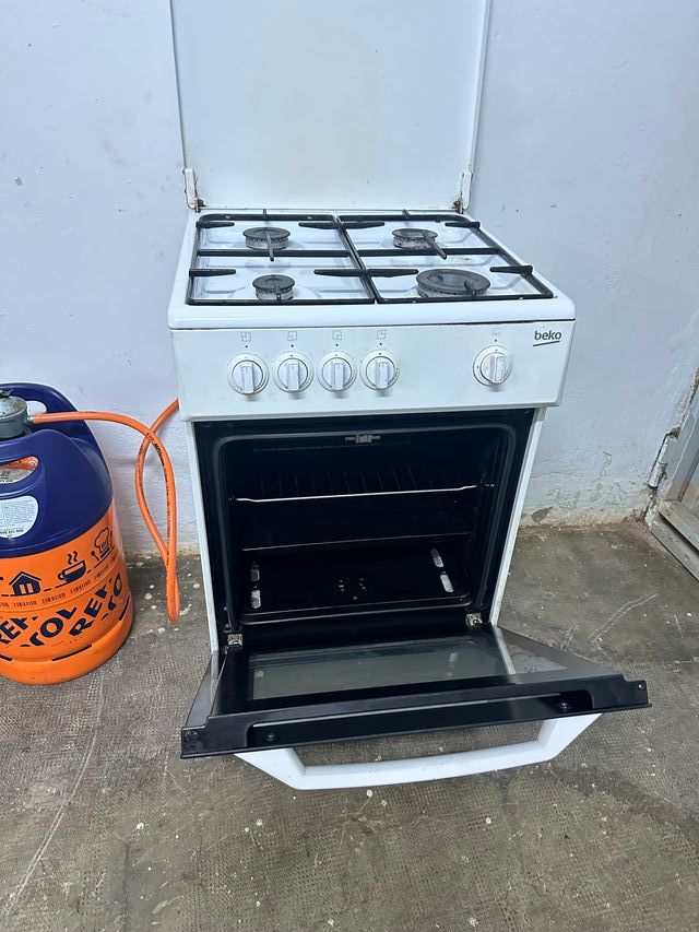 Cocina de gas butano Beko
