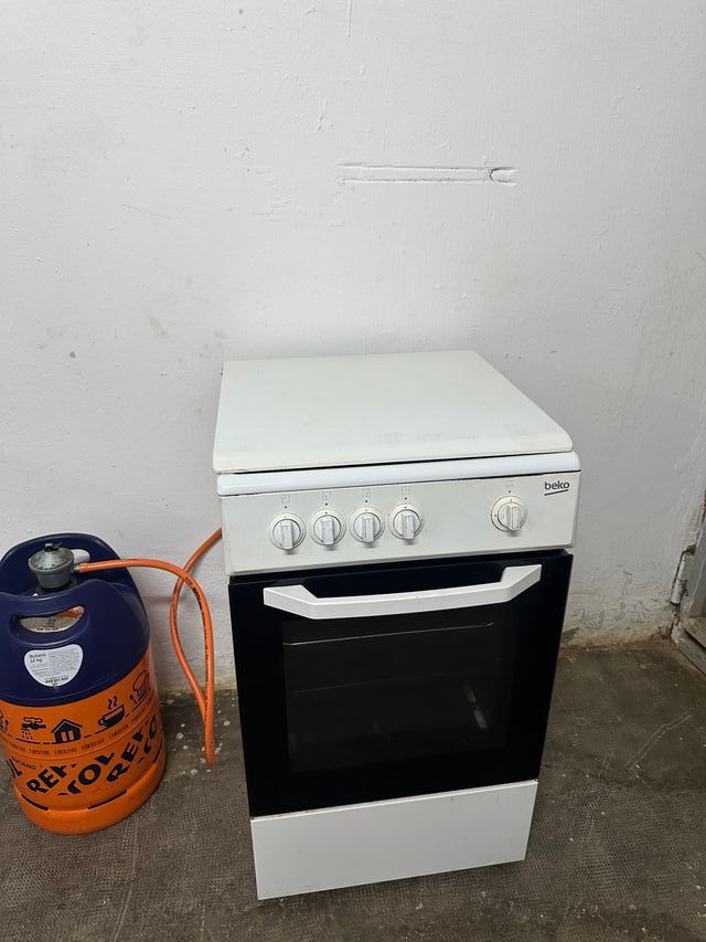 Cocina de gas butano Beko