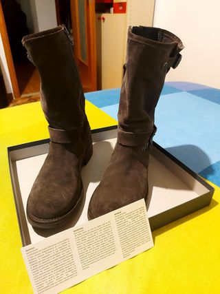 Anfibi Peperosa marroni Tg 39