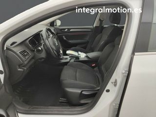 Renault Megane S.T. Intens Blue dCi 85 kW (115CV)