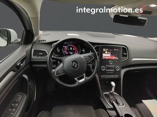 Renault Megane S.T. Intens Blue dCi 85 kW (115CV)