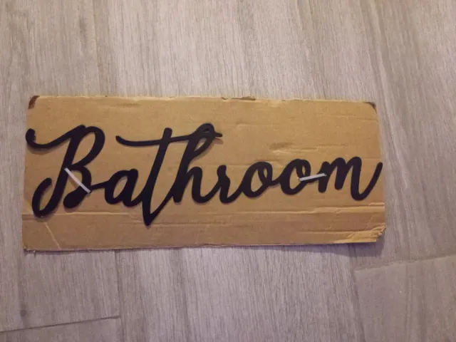 Decoración pared Bathroom metal negro