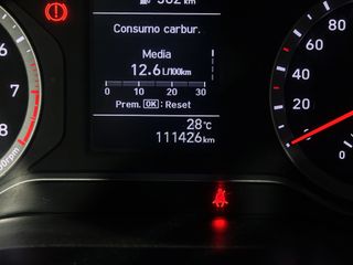 Hyundai i10 1.0 Essence 49 kW (67 CV)