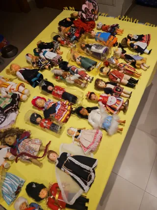 Lote 36 Muñecas Antiguas