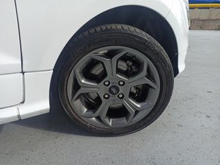 Ford EcoSport 1.0T EcoBoost 92kW (125CV) S&S ST Line